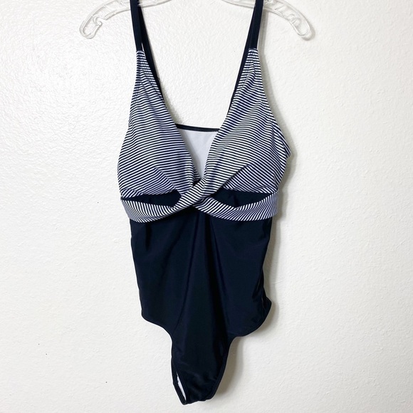 B2PRITY Black Striped One Piece Women XL Swimsuit - Picture 1 of 4